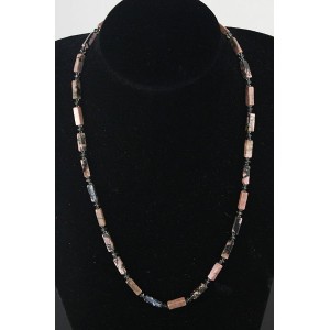 Бусы из родонита, брусок 12х4мм + хрусталь