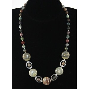 Колье из яшмы зелёной, круг 20м + шарик 8мм в рамке