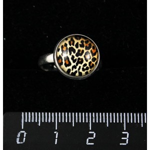 Кольцо c кабошоном из пластика , рисунок "леопард", круг 12мм, безразмерное
