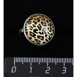 Кольцо с кабошоном из пластика, рисунок леопард, круг 18мм, безразмерное