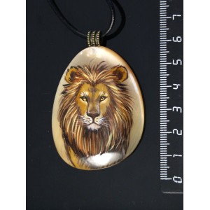 Кулон из селенита "лев" 55х45мм