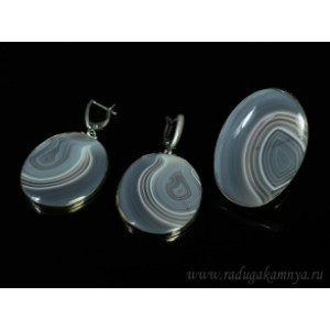 Кольцо и серьги агат бразильский овал