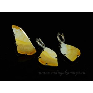 Кольцо и серьги с агатом