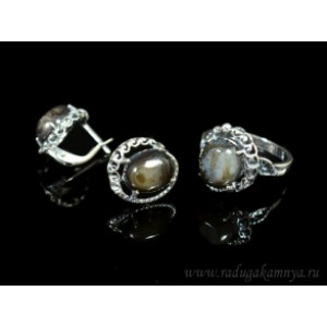 Кольцо и серьги с агатом Кольцо и серьги с агатом