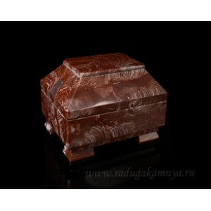 Ларец из лимезита с бархатом 115*90*90мм, 780гр.