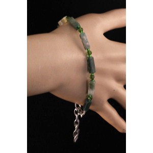 Браслет из яшмы зеленой на застежке, брусок 12х4мм + хрусталь