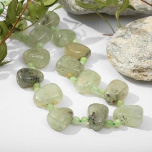 Бусы трапеция через шар пренит, 55см