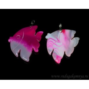 Кулон "Рыбка" 48*62мм из агата тониров. цвет фуксия