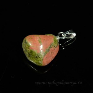 Кулон унакит