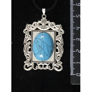 Кулон из бирюзы (иск.),"портрет", овал 25х18мм