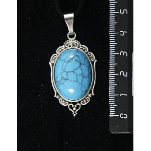 Кулон из бирюзы (иск.), овал 25х18мм, "медальон"