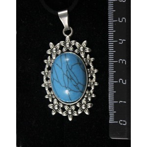 Кулон из бирюзы (иск.), овал 25х18мм, "клумба"