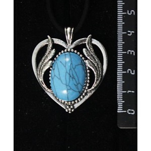 Кулон из бирюзы (иск.), овал 25х18мм, оправа "сердце с крыльями"