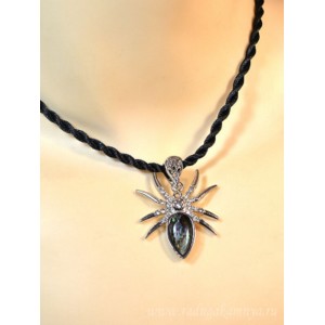 Кулон на шнурке с перламутром гелиотис паук 31*35мм, 50см