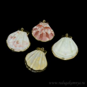 Кулон из перламутра ракушка 32*35мм цвет сиренево-розово-белый