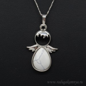 Кулон Ангел (капля) 22*34мм из каулита (имитация кахолонга)