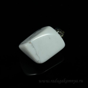 Кулон из из каулита (имитация кахолонга)