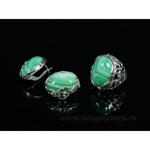 Кольцо и серьги с агатом тонированным, цвет зеленый Кольцо и серьги с агатом тонированным, цвет зеленый