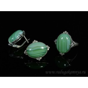 Кольцо и серьги с агатом тонированным, цвет зеленый Кольцо и серьги с агатом тонированным, цвет зеленый
