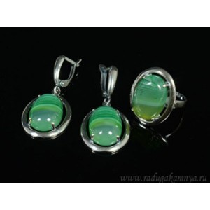 Кольцо и серьги с агатом тонированным, цвет зеленый Кольцо и серьги с агатом тонированным, цвет зеленый