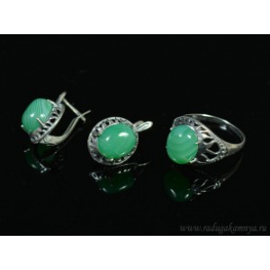 Кольцо и серьги с агатом тонированным, цвет зеленый Кольцо и серьги с агатом тонированным, цвет зеленый
