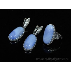 Кольцо и серьги с агатом тонированным, цвет лаванда Кольцо и серьги с агатом тонированным, цвет лаванда