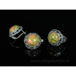 Кольцо и серьги унакит Кольцо и серьги унакит