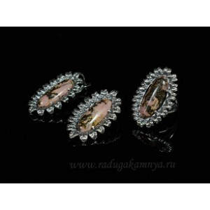 Кольцо и серьги с родонитом