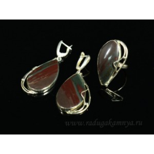 Кольцо и серьги с яшмой Кольцо и серьги с яшмой