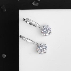 Серьги со стразами "Блум" полукруглое крепление, цвет белый, цвет серебристый Серьги со стразами "Блум" полукруглое крепление, цвет белый, цвет серебристый