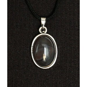 Кулон из агата серо-коричневого (ботсванский), простой овал 18х13мм