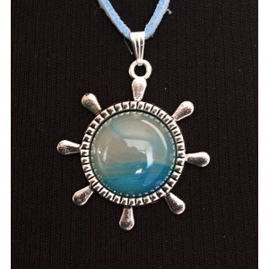 Кулон из агата синего (тонировка) 