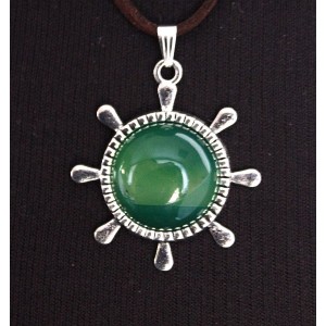 Кулон из агата зеленого (тонировка) 