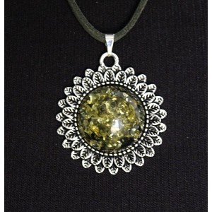 Кулон из янтаря (переплавленый) 