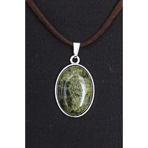 Кулон из змеевика, простой овал 25х18мм