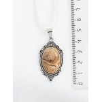 Кулон из яшмы песочной, овал 25х18мм, оправа "медальон"