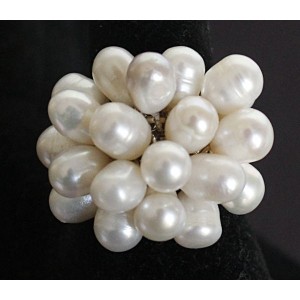 Кольцо с жемчугом белым "гроздь" безразмерное