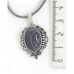 Кулон из агата серо-коричневого (ботсванский), овал 18х13мм, оправа "трилистник"