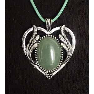 Кулон из авантюрина зеленого, овал 25х18мм, оправа "сердце с крыльями"