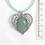 Кулон из авантюрина зеленого, овал 25х18мм, оправа "сердце с крыльями"