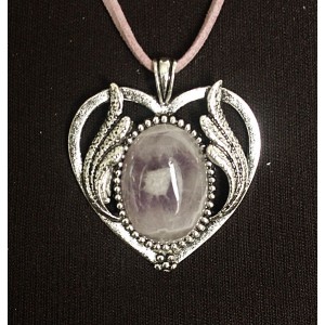 Кулон из аметиста (нат.), овал 25х18мм, оправа "сердце с крыльями"