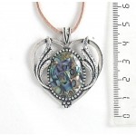 Кулон из гелиотиса, овал 25х18мм, оправа "сердце с крыльями"