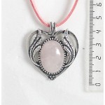 Кулон из кварца розового, овал 25х18мм, оправа "сердце с крыльями"