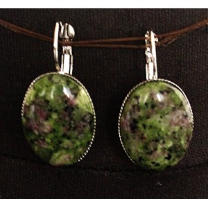 Серьги из цоизита, овал 25х18мм, замок петелька