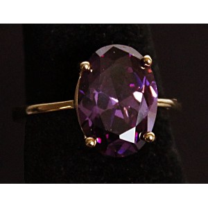 Кольцо с аметистом (синт.), овал 14х10мм