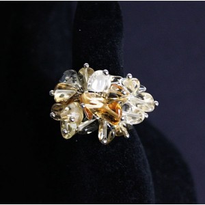 Кольцо с цитрином "гроздь", овалы 6-8мм, безразмерное