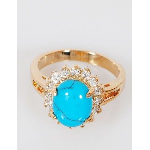 C830 Кольцо позолоченное с бирюзой (имитация) "овал в цирконах"
