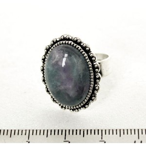 Кольцо с флюоритом, овал 18x13, литая оправа, безразмерное