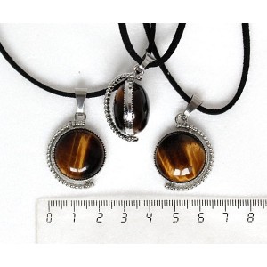 Кулон из тигрового глаза, круг 20мм, оправа "глобус", двусторонний