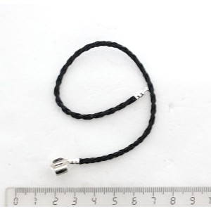 Браслет плетеный 21 см черный